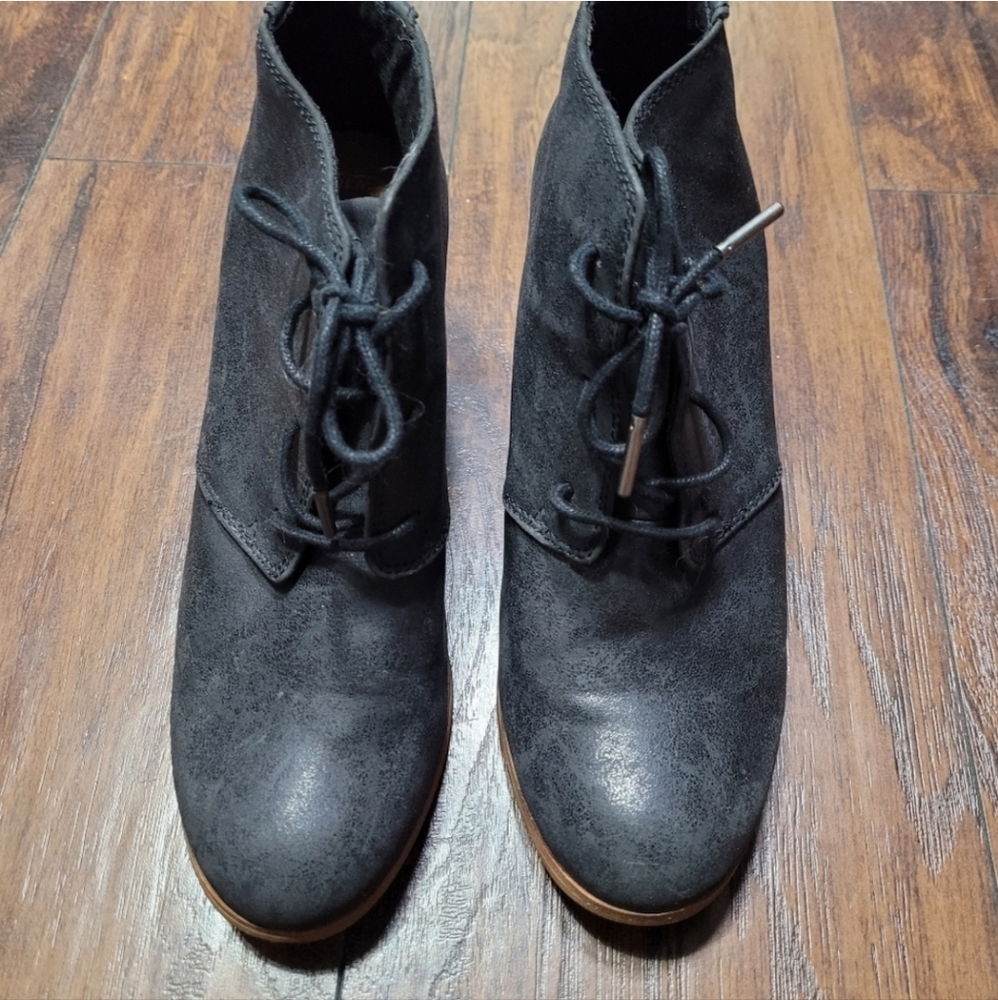 Toms Lunata Size 10 Women's Black Ankle Boots - Picture 2 of 9